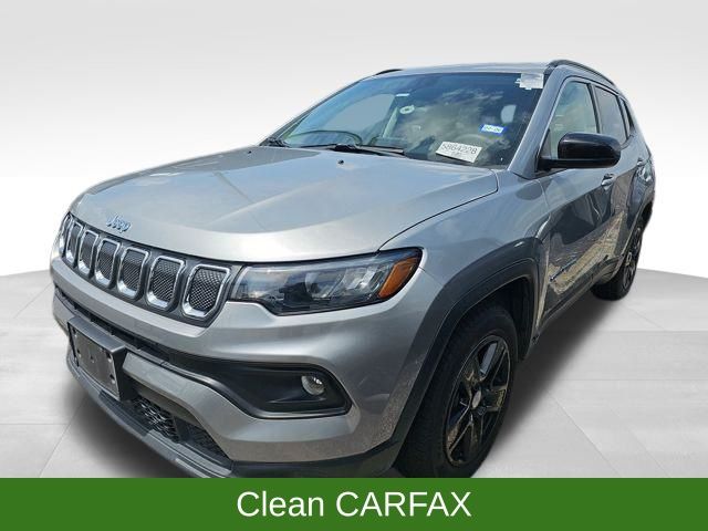2022 Jeep Compass Latitude photo 2