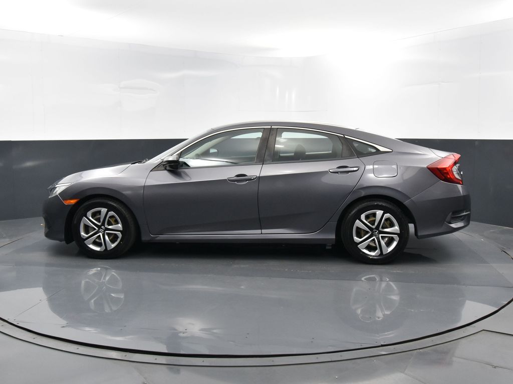 2017 Honda Civic LX photo 4