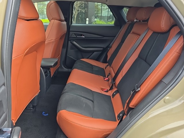 2025 Mazda CX-30 2.5 Turbo Carbon photo 6
