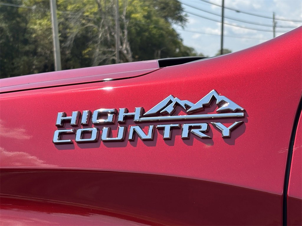 2024 Chevrolet Silverado 1500 High Country photo 11