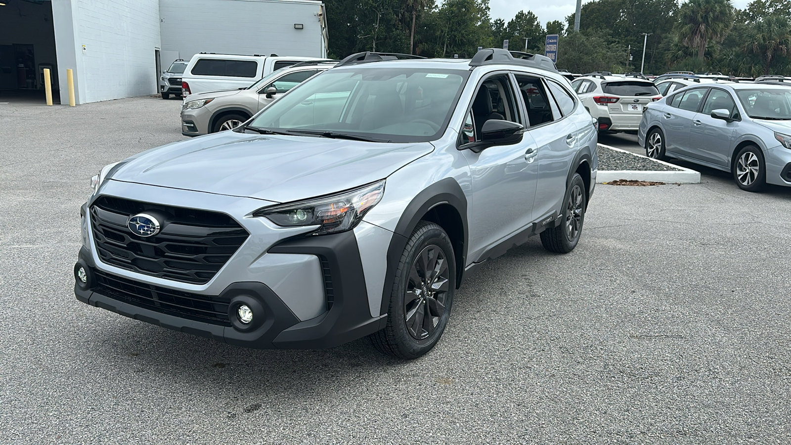 2025 Subaru Outback Onyx Edition XT photo 4