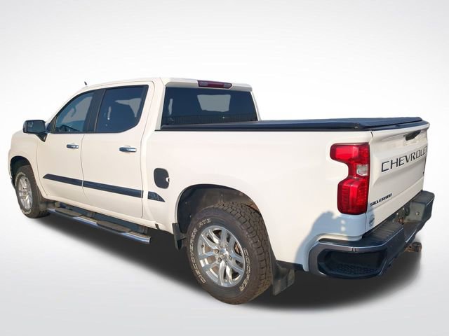 2019 Chevrolet Silverado 1500 LT photo 2