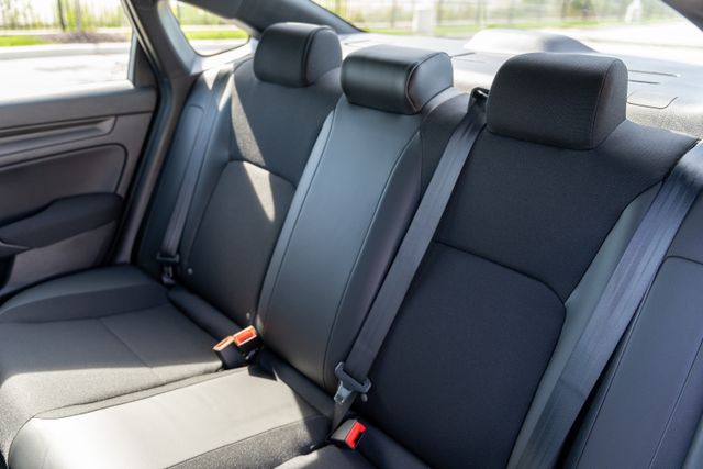 2023 Honda Civic Sport photo 13