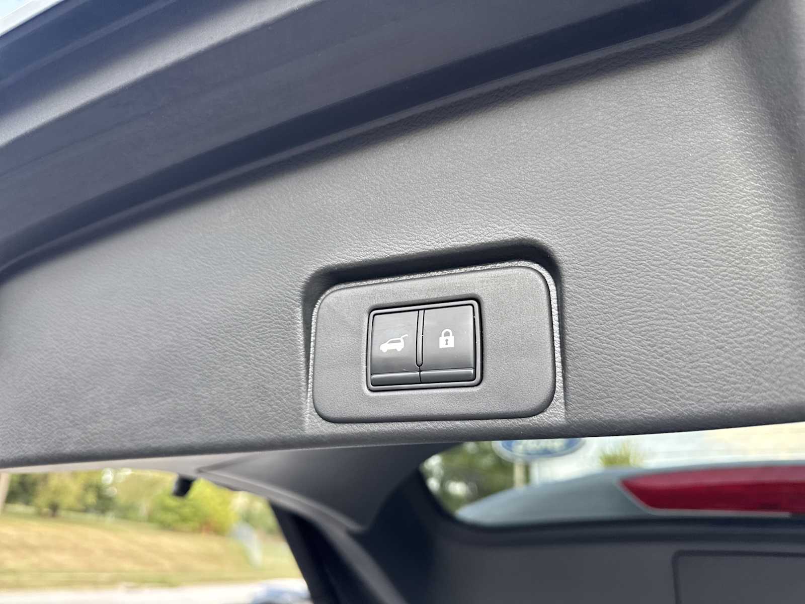 2021 Nissan Rogue SL photo 11