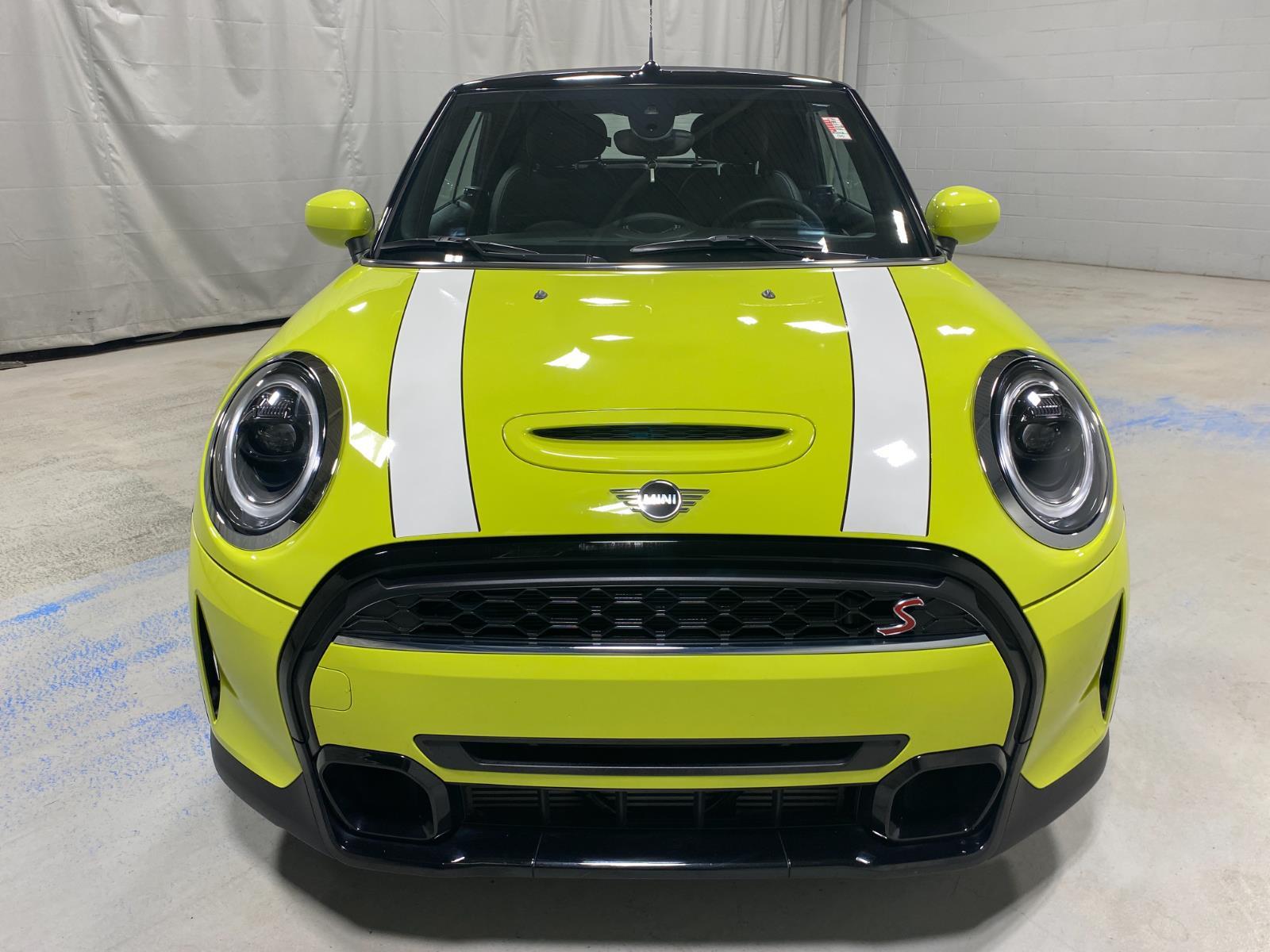 2023 Mini Cooper S Convertible photo 3