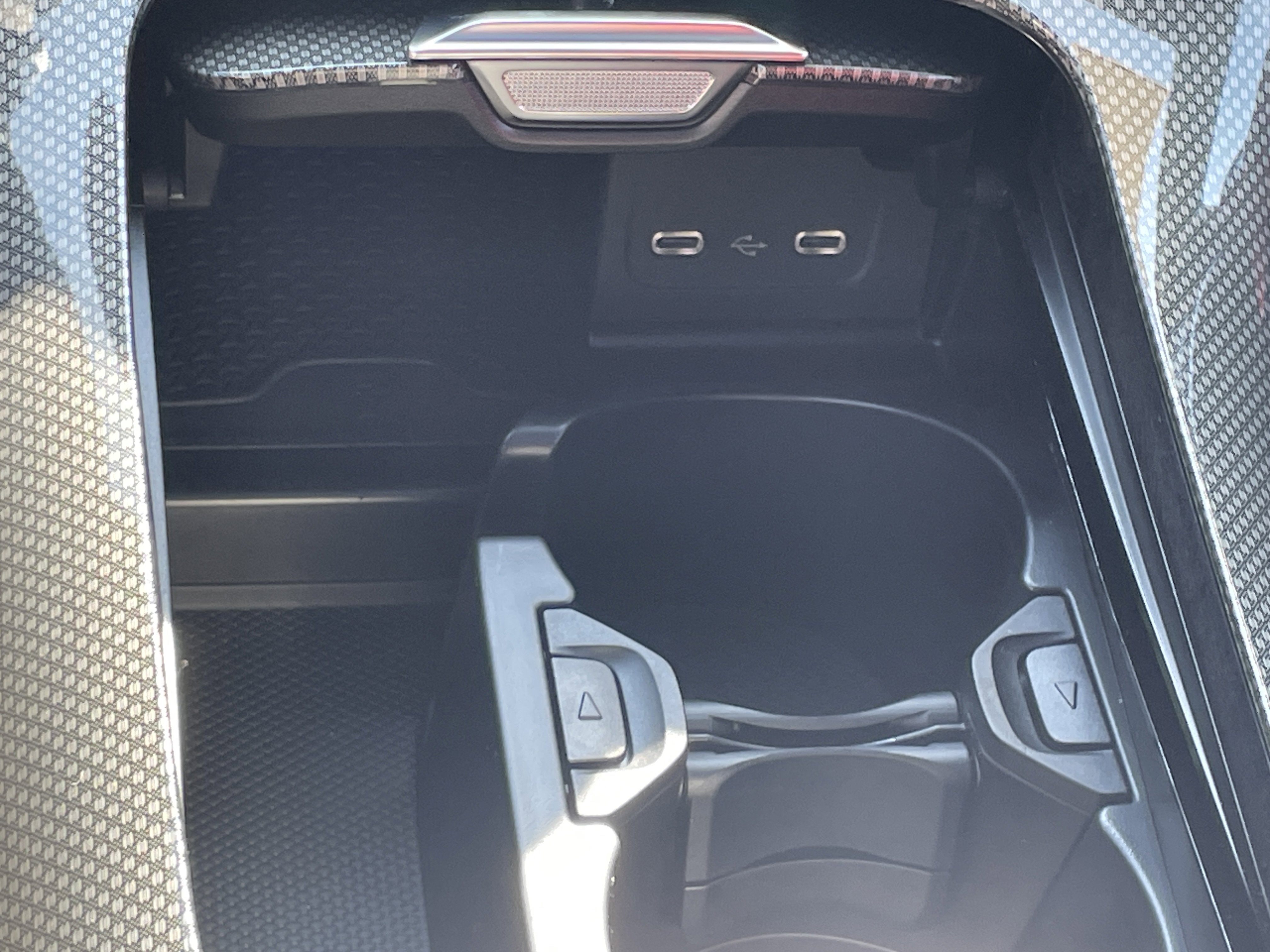 2026 Mercedes Benz CLE 450 4MATIC Coupe photo 4