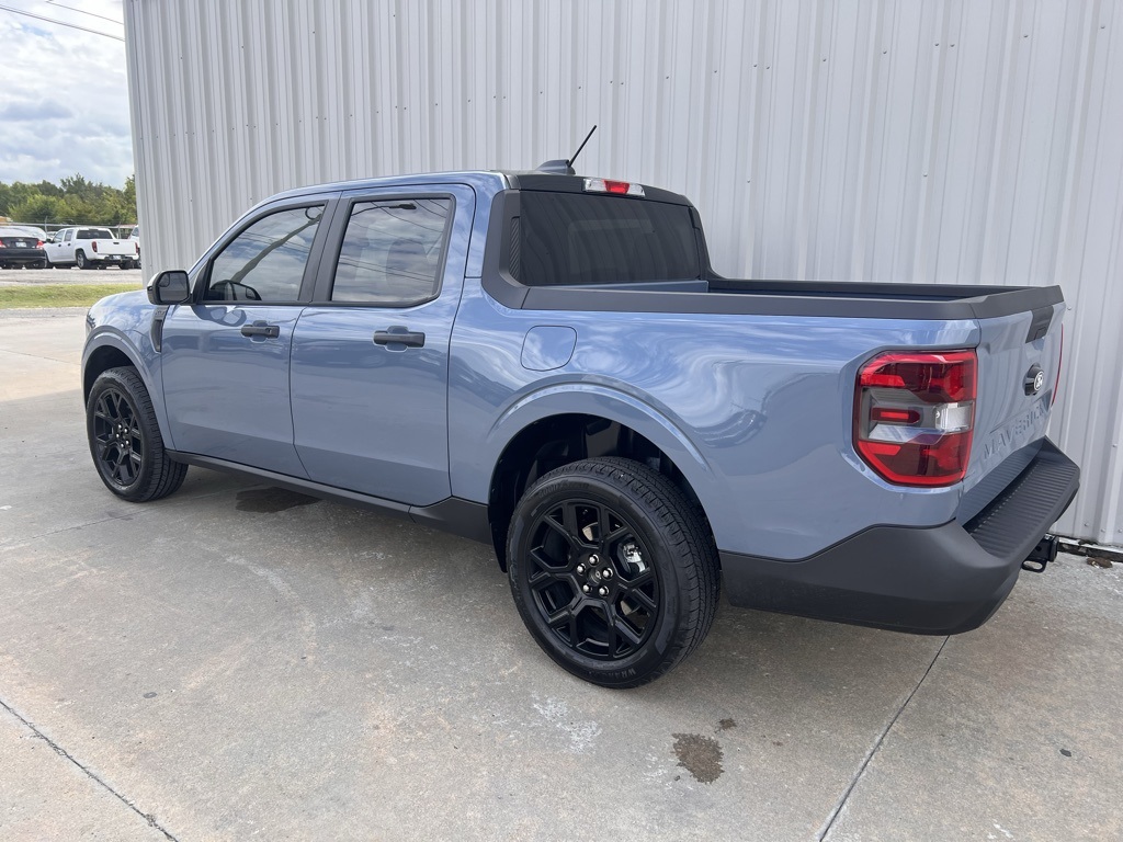 2025 Ford Maverick XLT photo 3