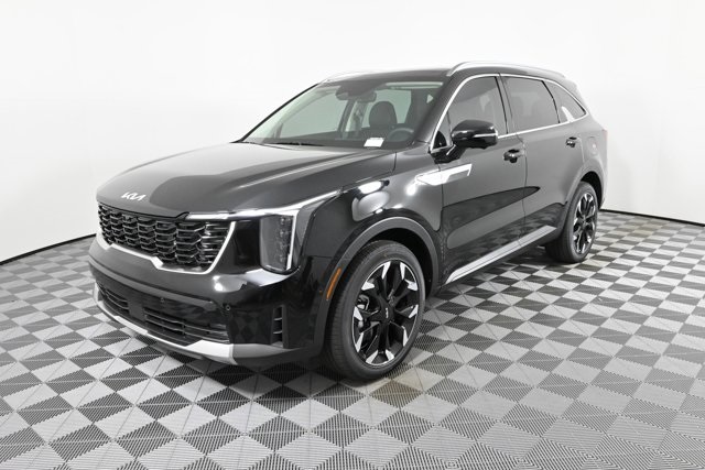 2025 Kia Sorento SX photo 2