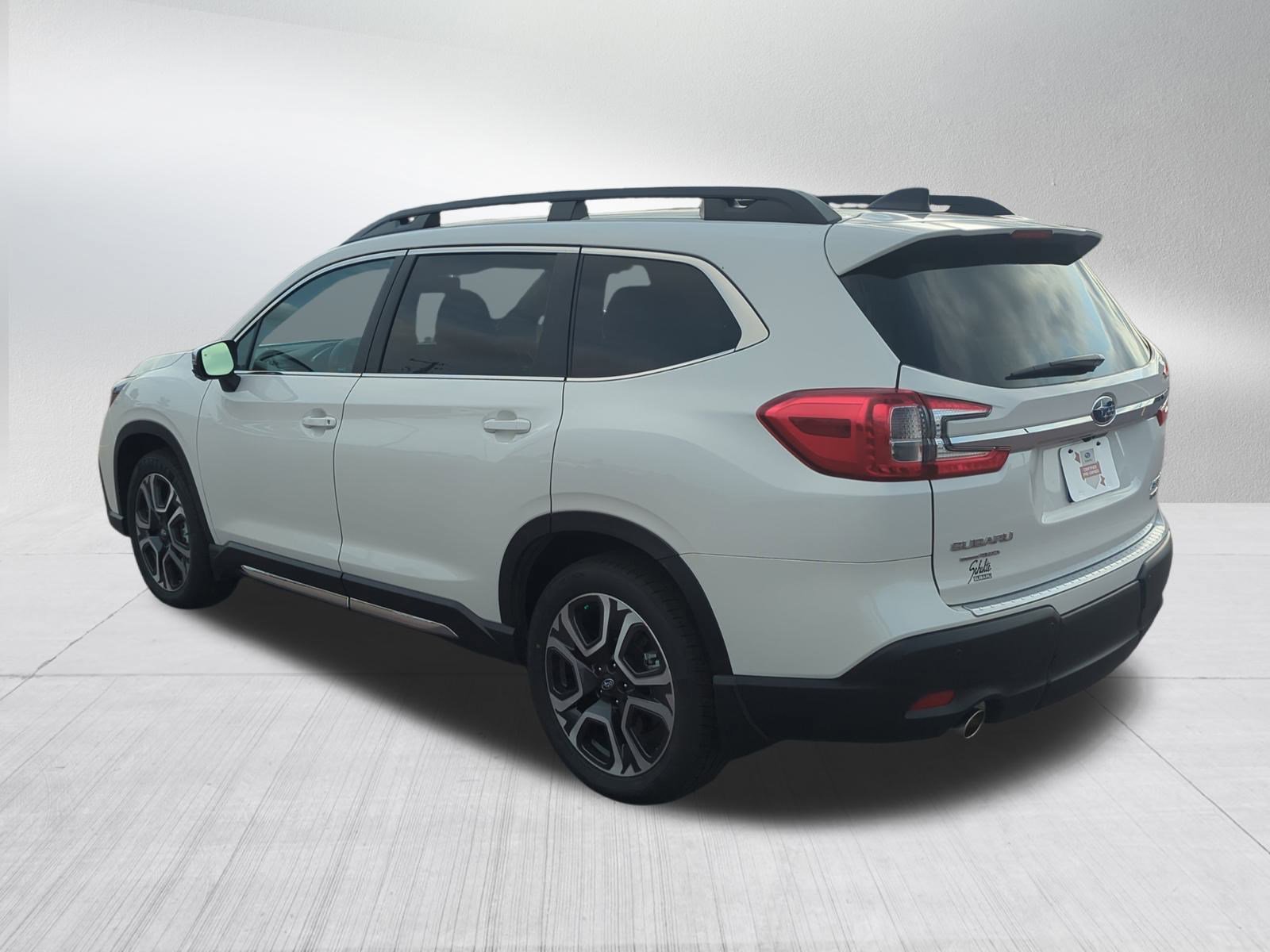2023 Subaru Ascent Limited photo 5