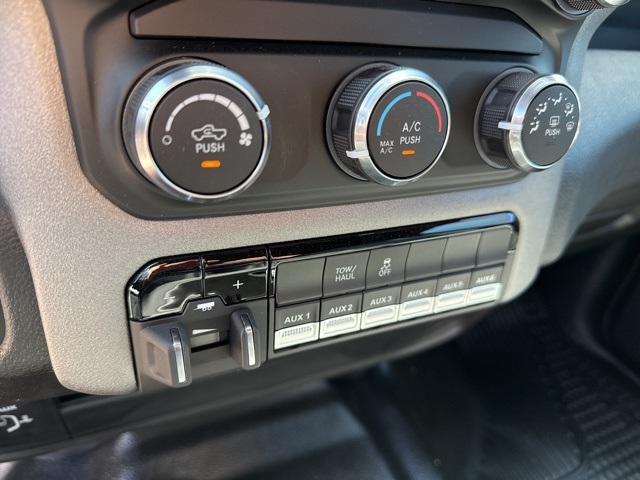 2024 Ram 3500 Tradesman photo 22