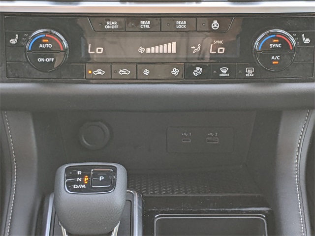 2022 Nissan Pathfinder SL photo 15