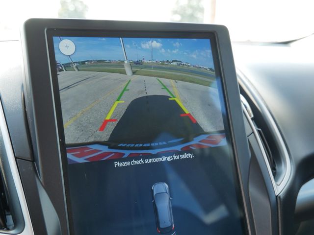 2024 Ford Edge SEL photo 26