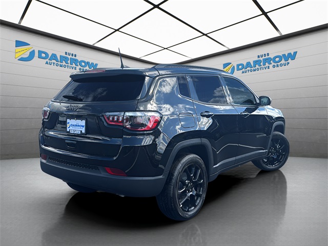 2025 Jeep Compass Latitude photo 4