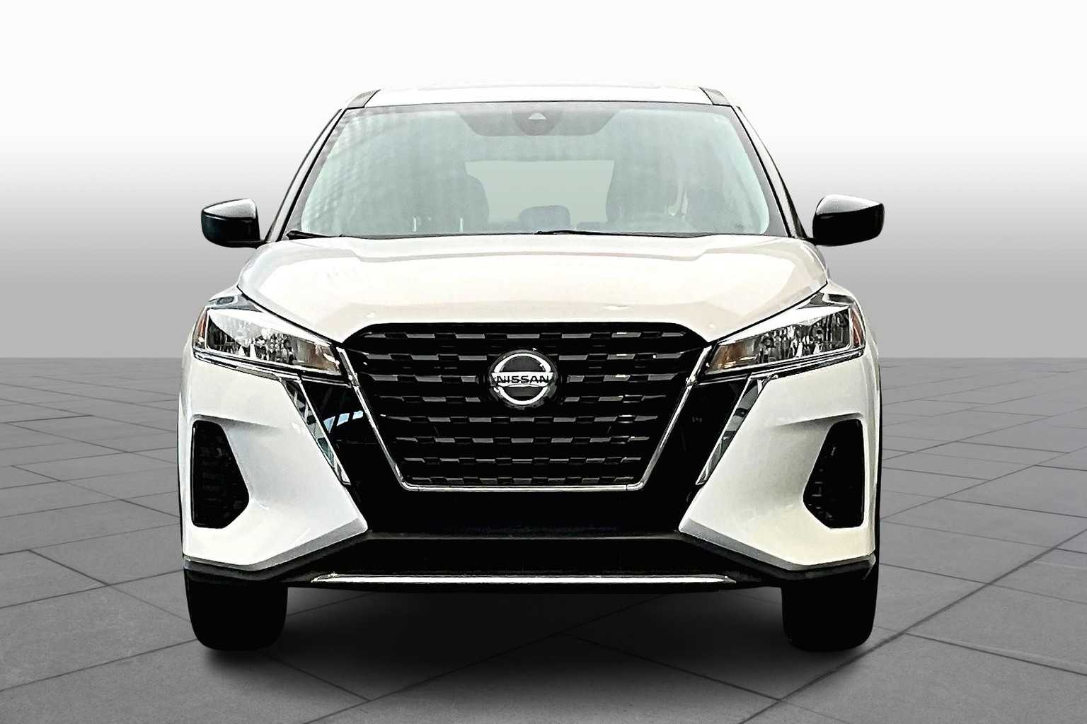 2021 Nissan Kicks S photo 3