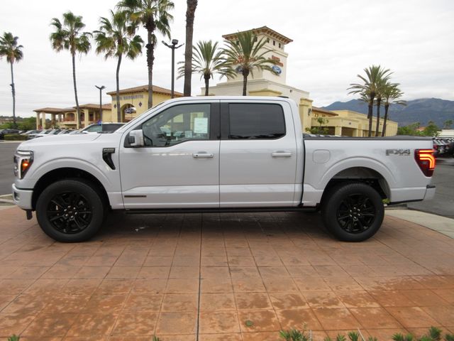 2025 Ford F-150 Platinum's photo