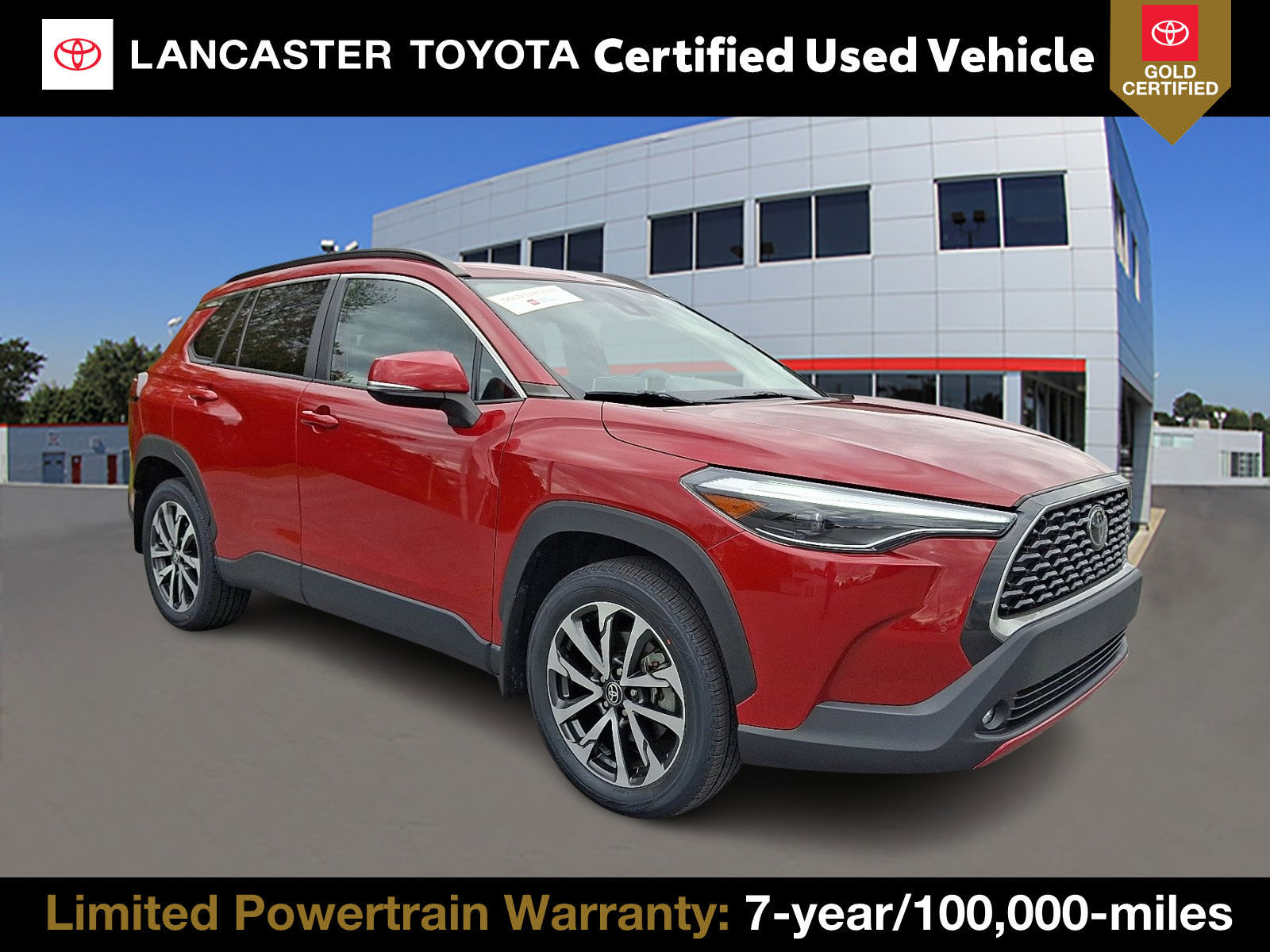 2022 Toyota Corolla Cross XLE's photo