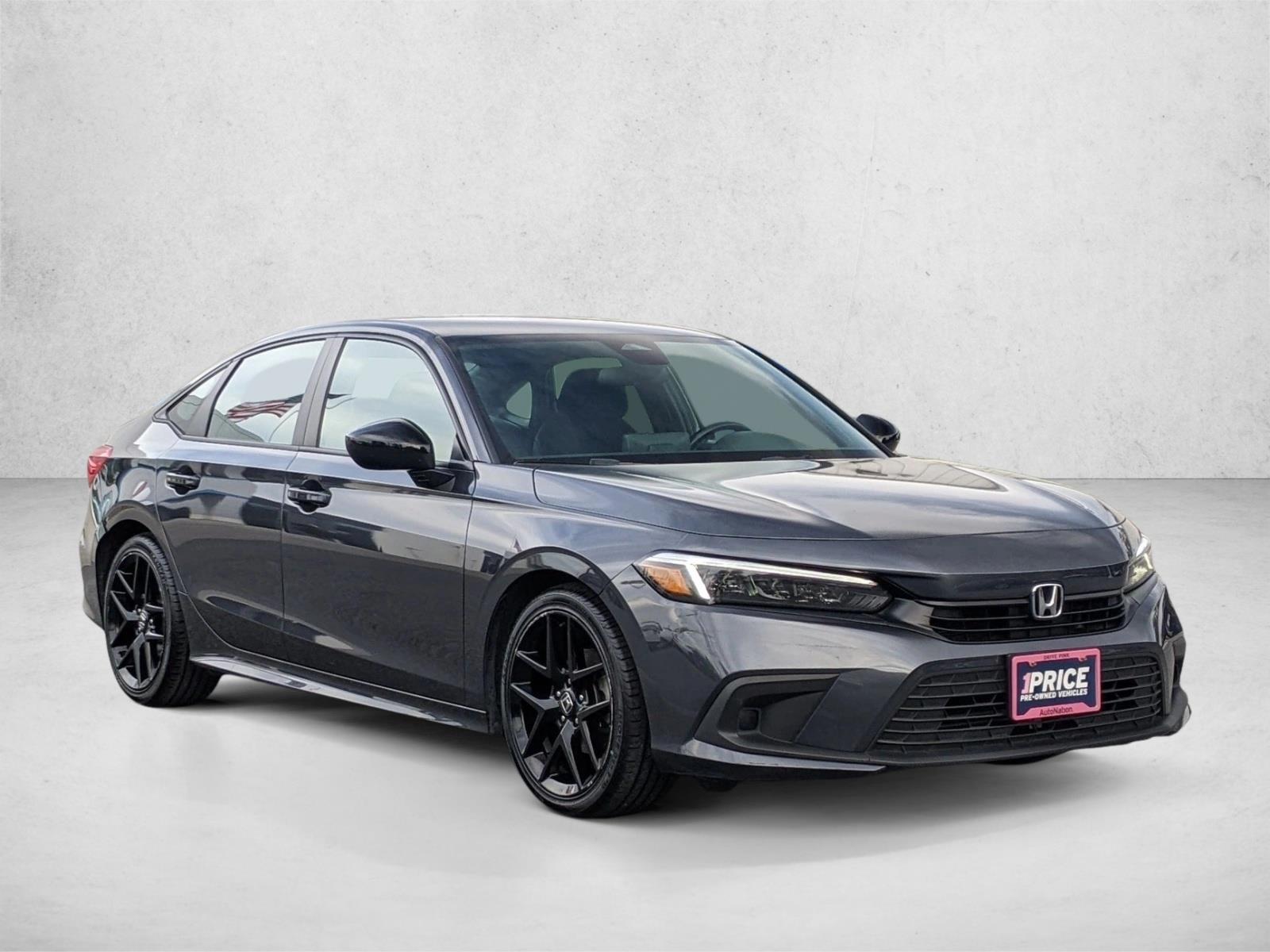 2024 Honda Civic Sport photo 3