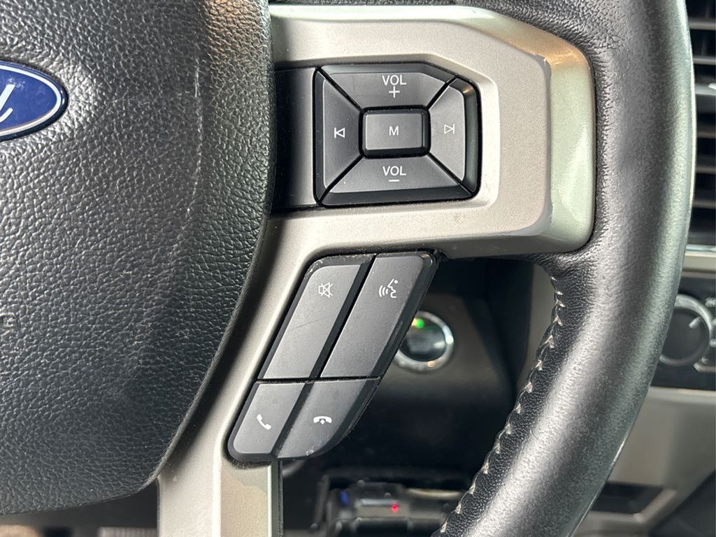 2018 Ford F-150 Lariat photo 21