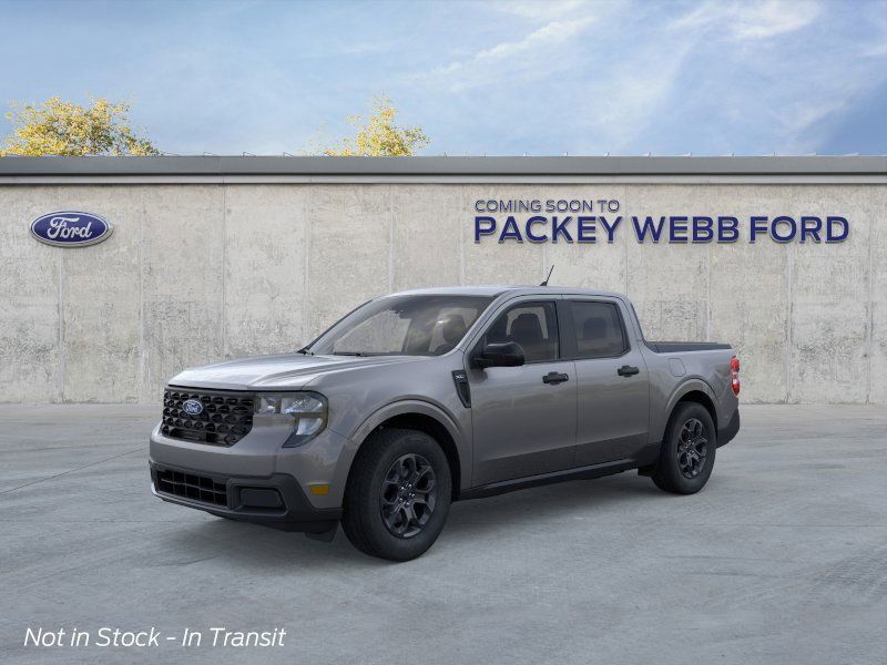 2025 Ford Maverick XLT photo 2