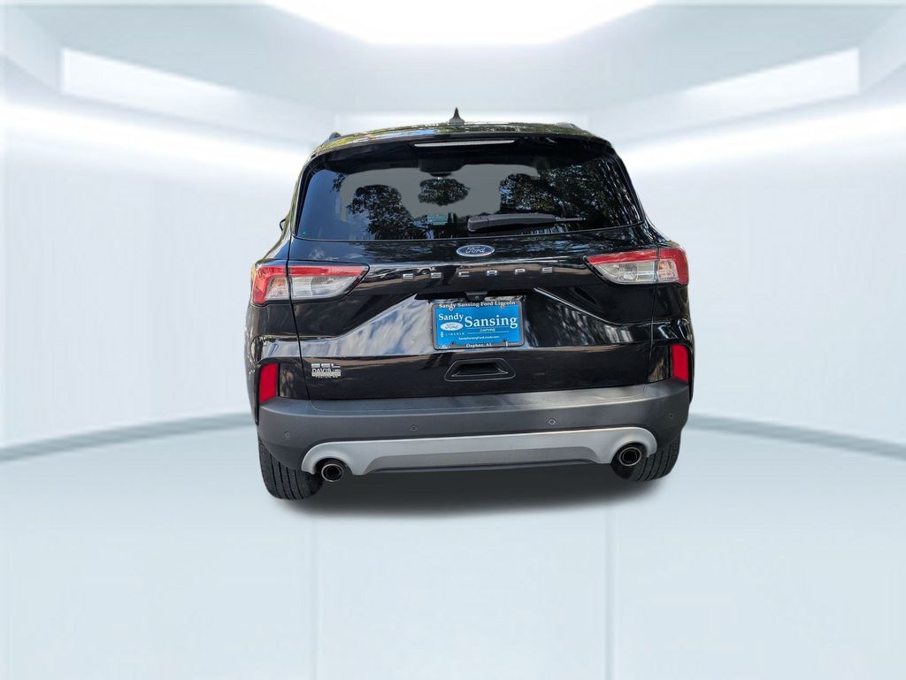 2021 Ford Escape SEL photo 3