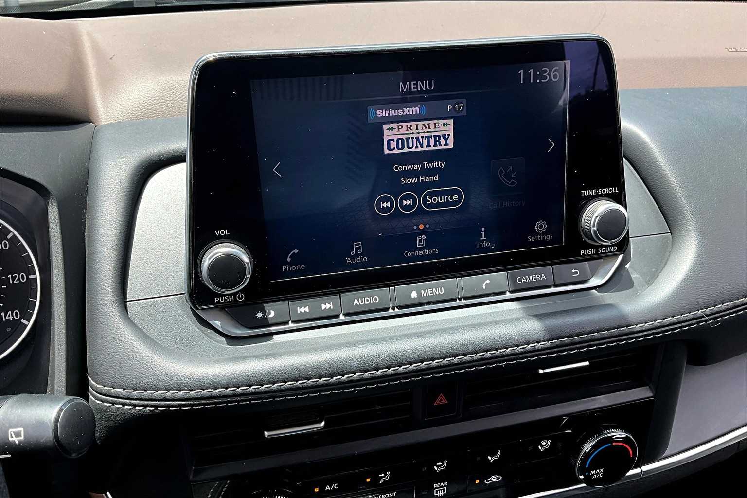 2023 Nissan Rogue S photo 26
