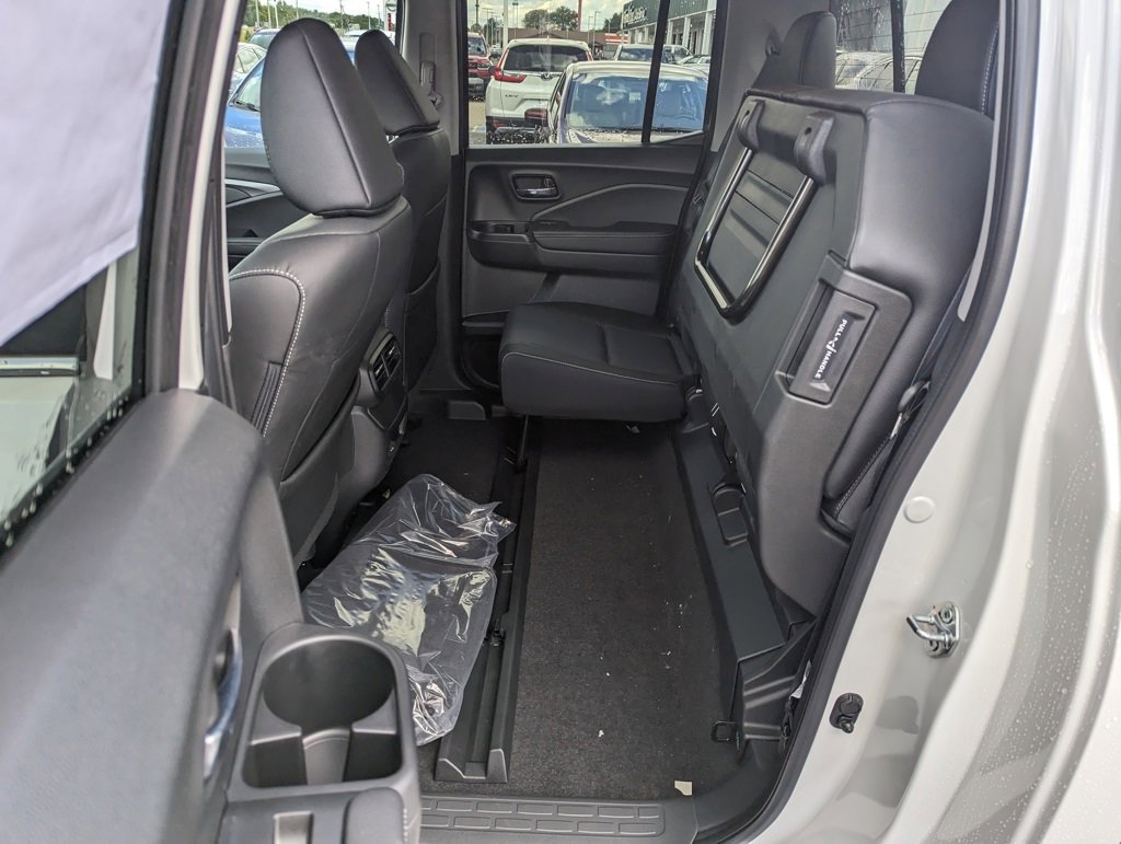 2025 Honda Ridgeline RTL photo 10