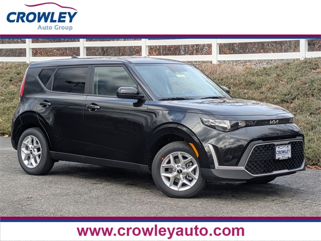 2025 Kia Soul LX's photo