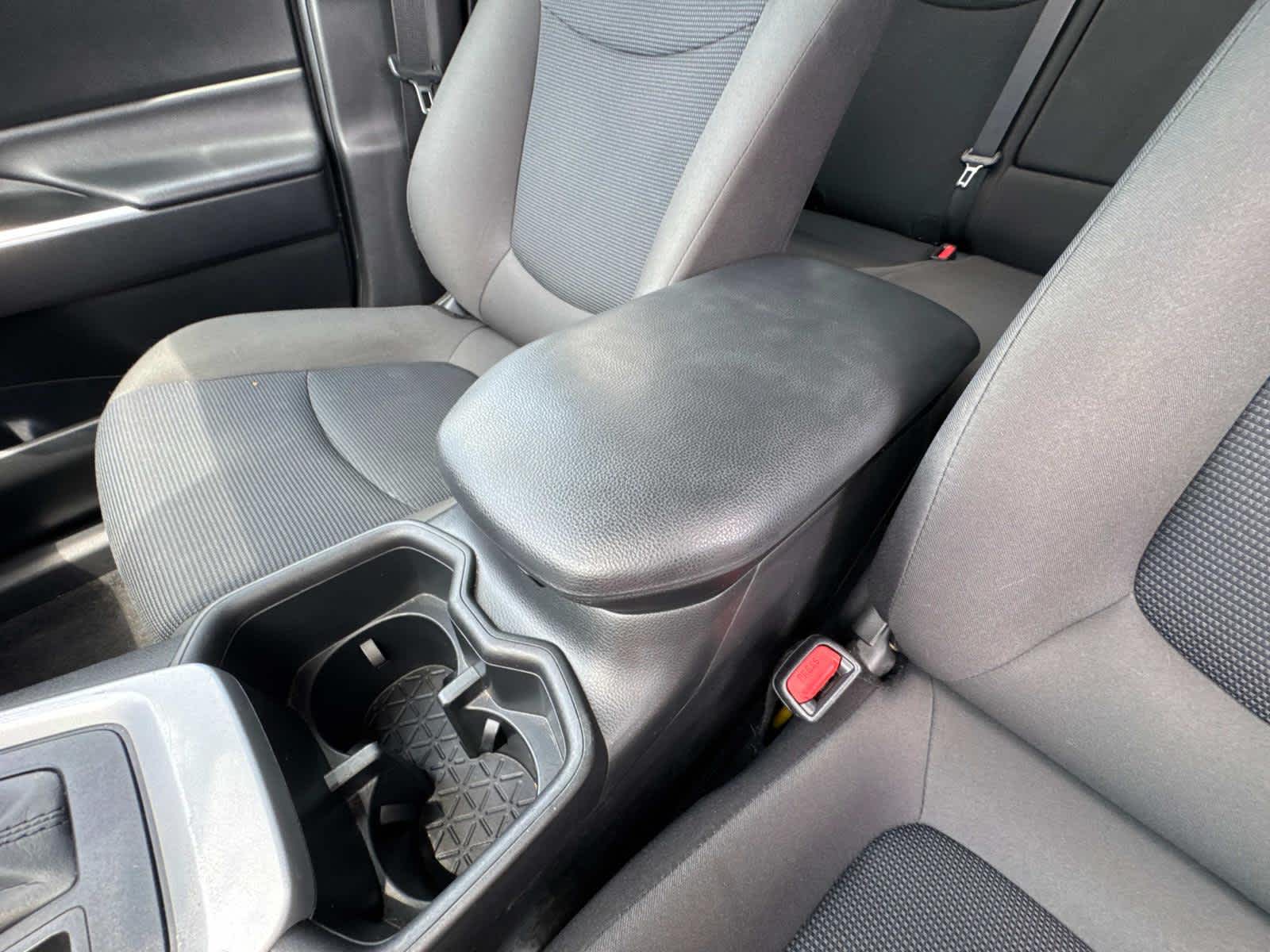 2024 Toyota RAV4 LE photo 47