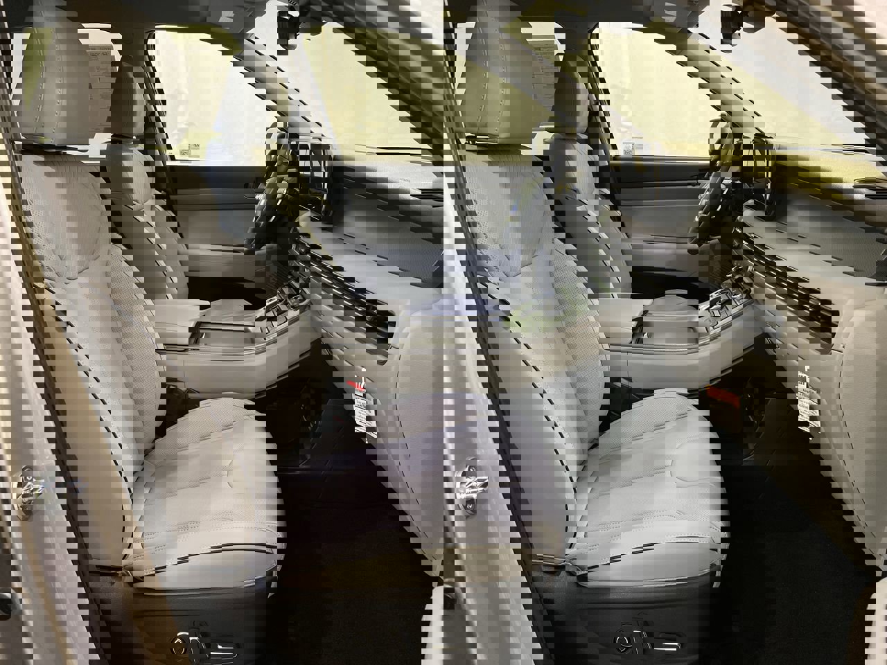 New 2025 Typhoon Silver Hyundai SEL image 14