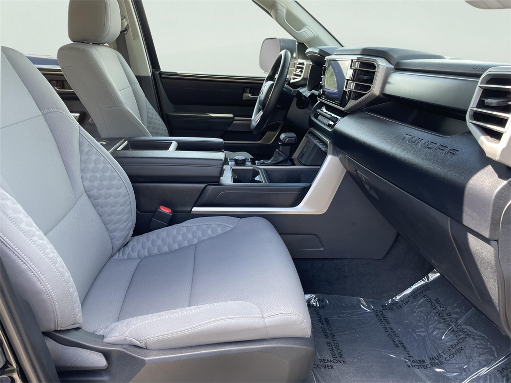 2024 Toyota Tundra SR5 photo 11