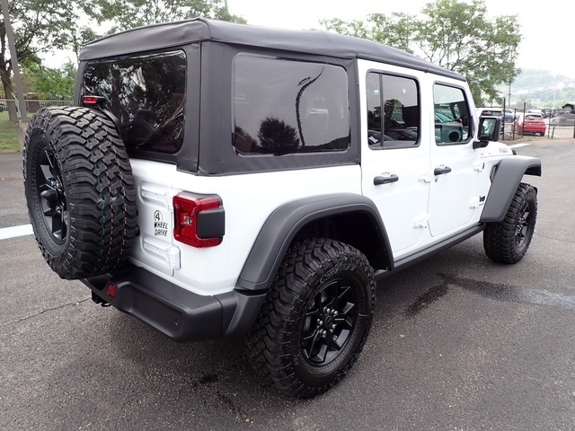 2025 Jeep Wrangler Willys photo 5