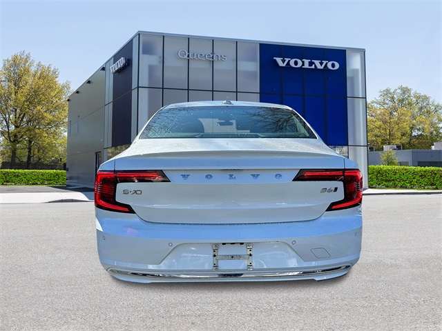2022 Volvo S90 Inscription photo 4