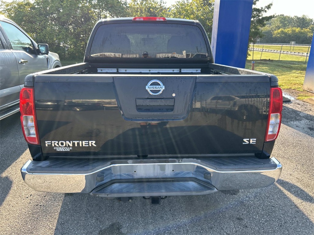 2010 Nissan Frontier SE photo 4