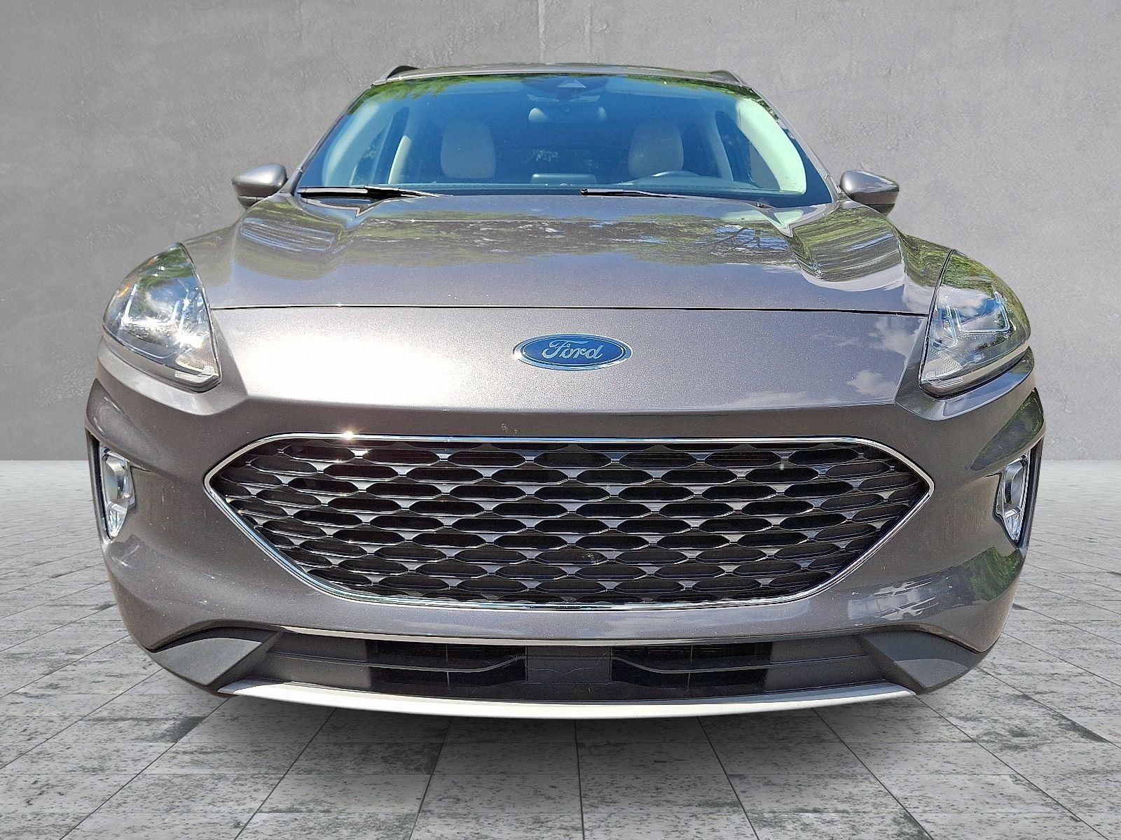 2021 Ford Escape SEL Hybrid photo 2
