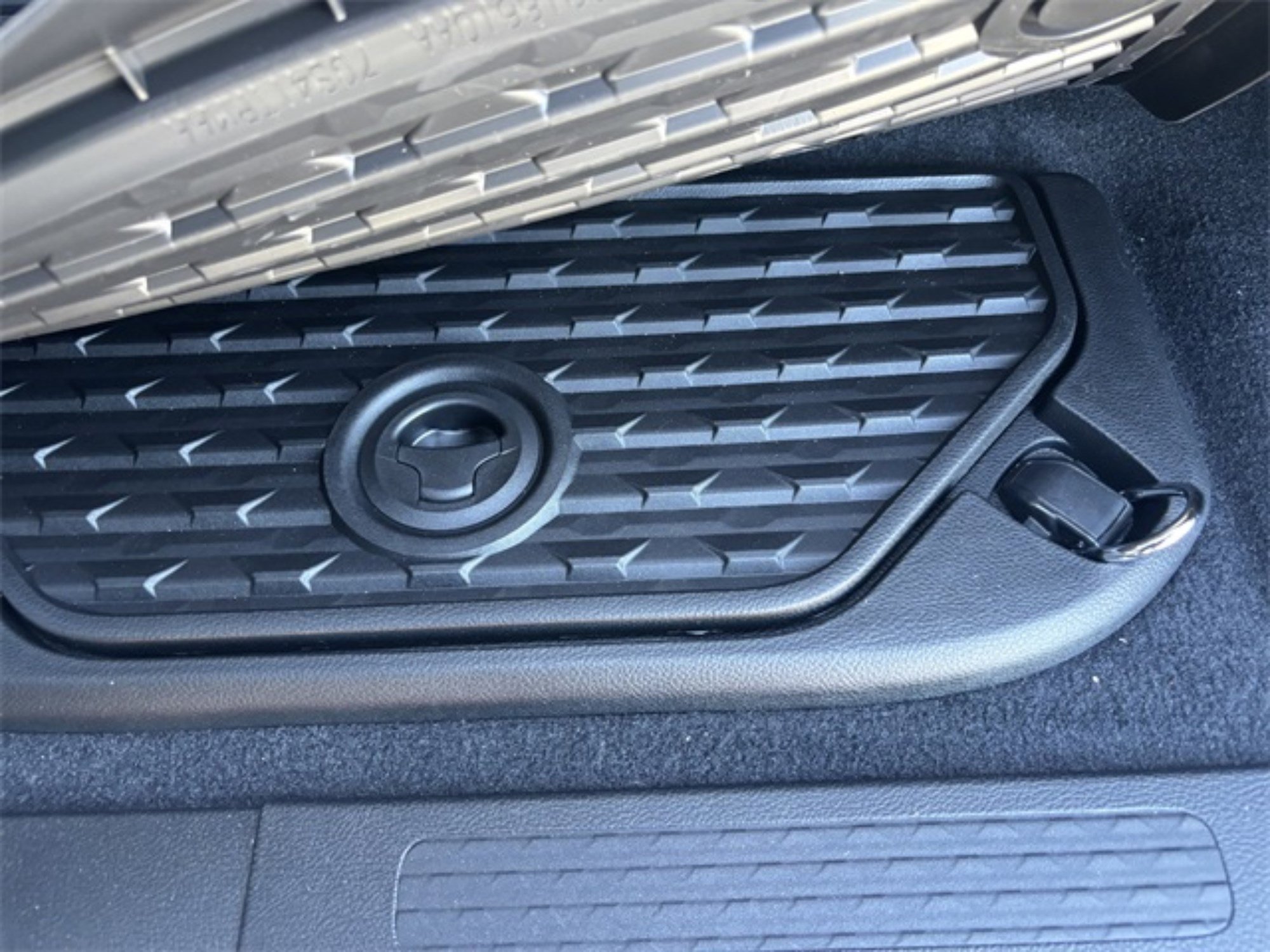 2025 Ram 1500 Big Horn photo 28