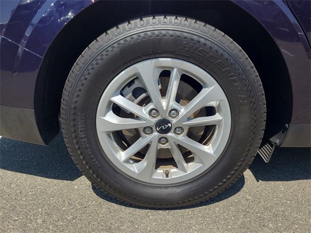 2022 Kia Carnival LXS photo 6