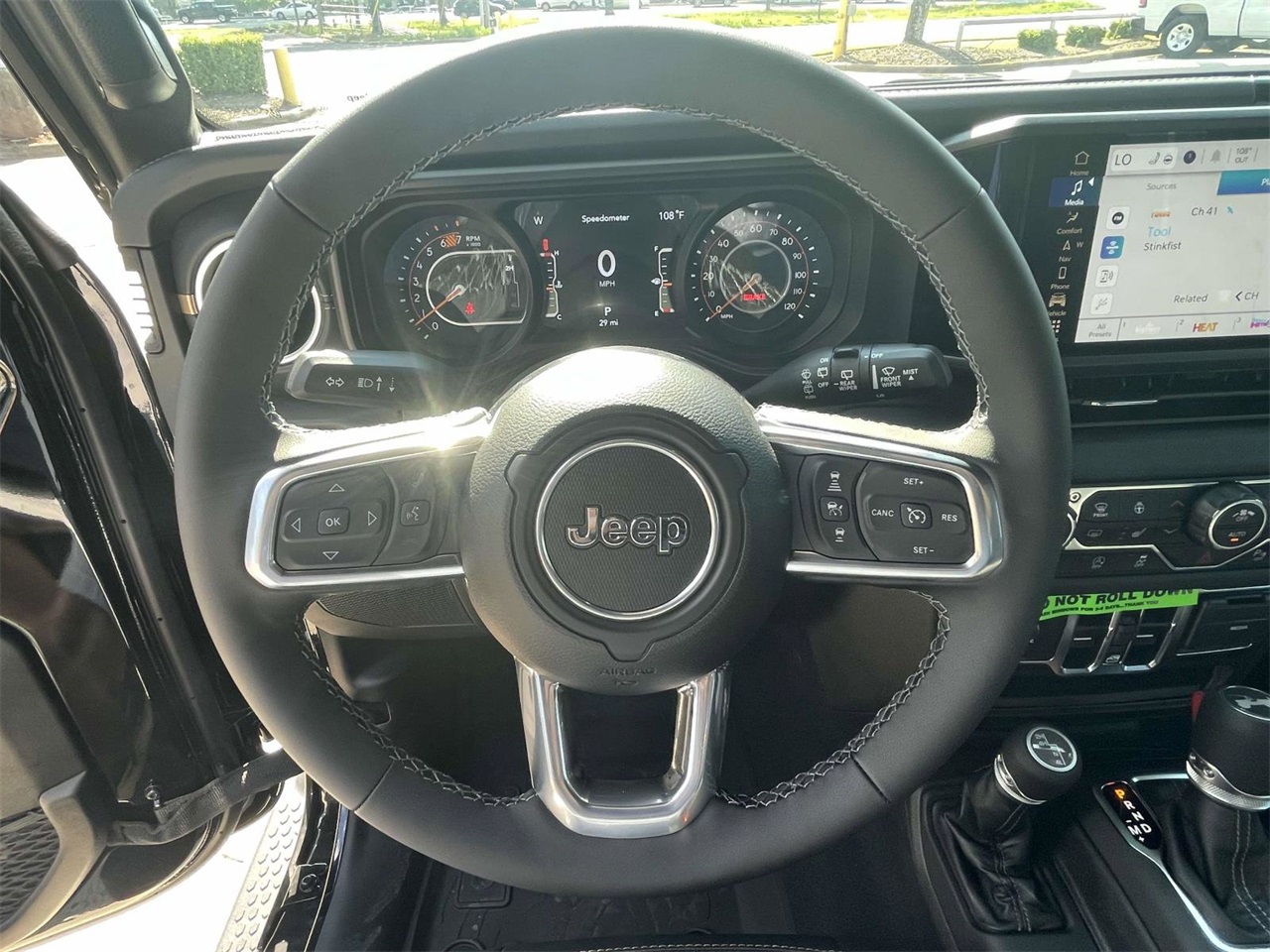 2025 Jeep Wrangler Sahara photo 29