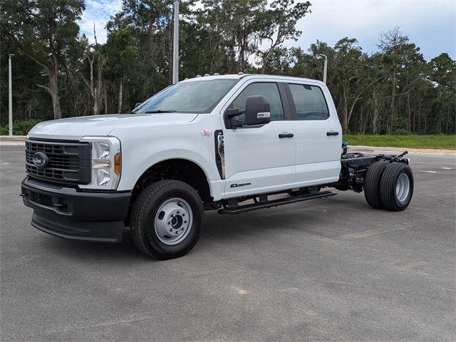 2026 Ford F-350 photo 7