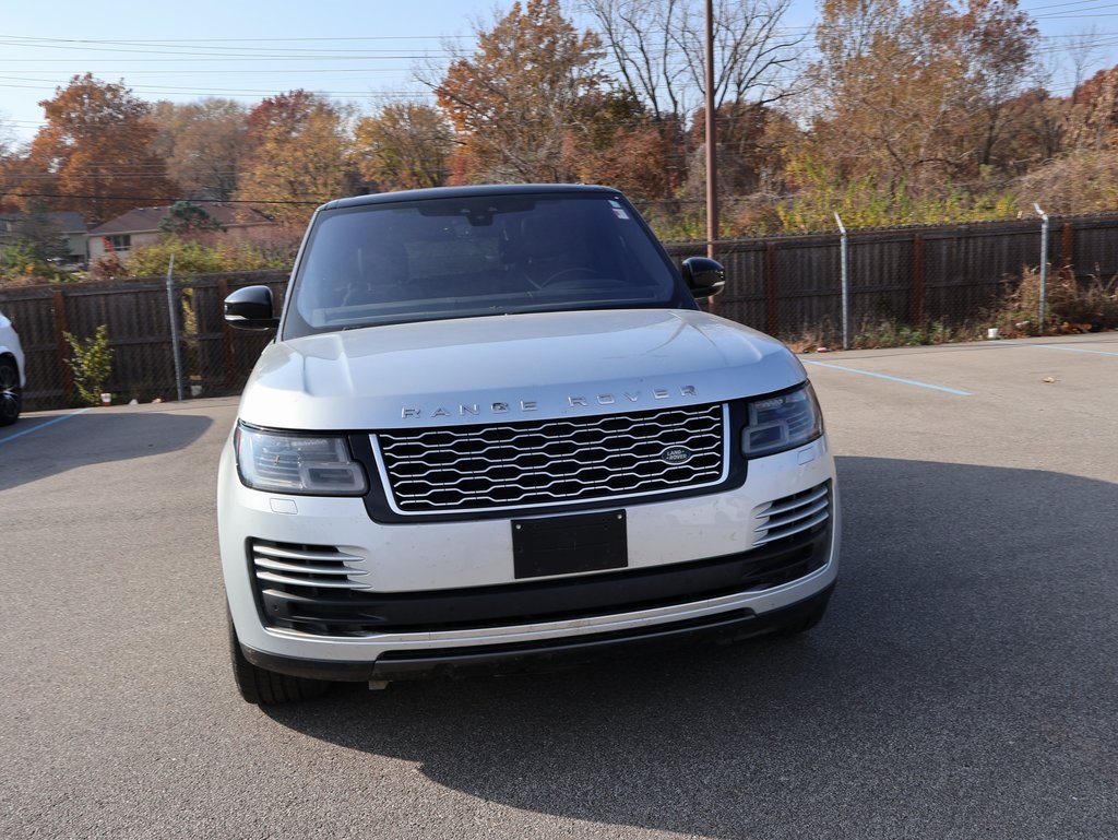 2018 Land Rover Range Rover SuperCharged photo 4