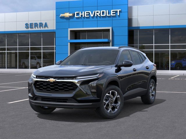2025 Chevrolet Trax LT photo 2