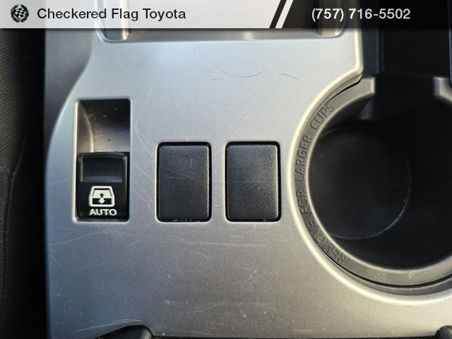 2024 Toyota 4Runner SR5 photo 35