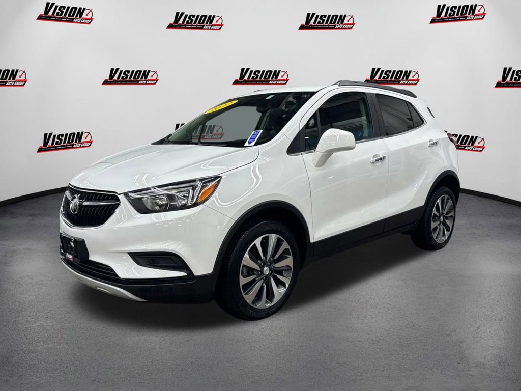 2022 Buick Encore Preferred's photo
