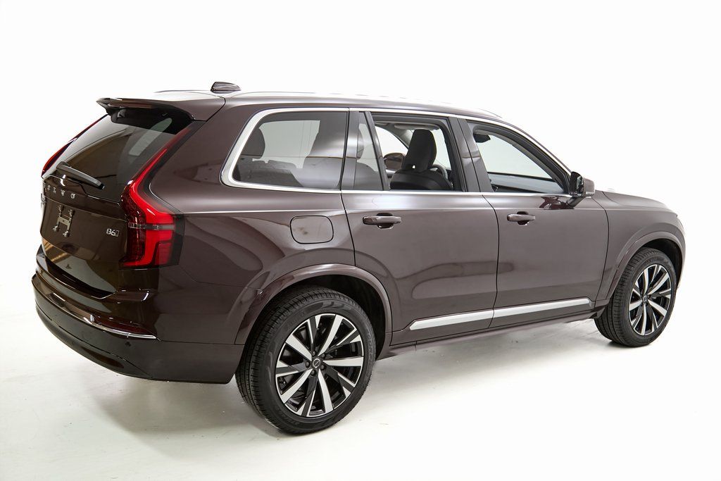 2025 VOLVO XC90 - Image 8