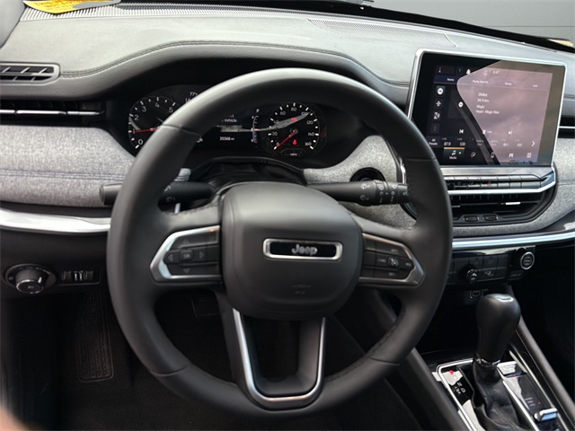 2024 Jeep Compass Latitude photo 22