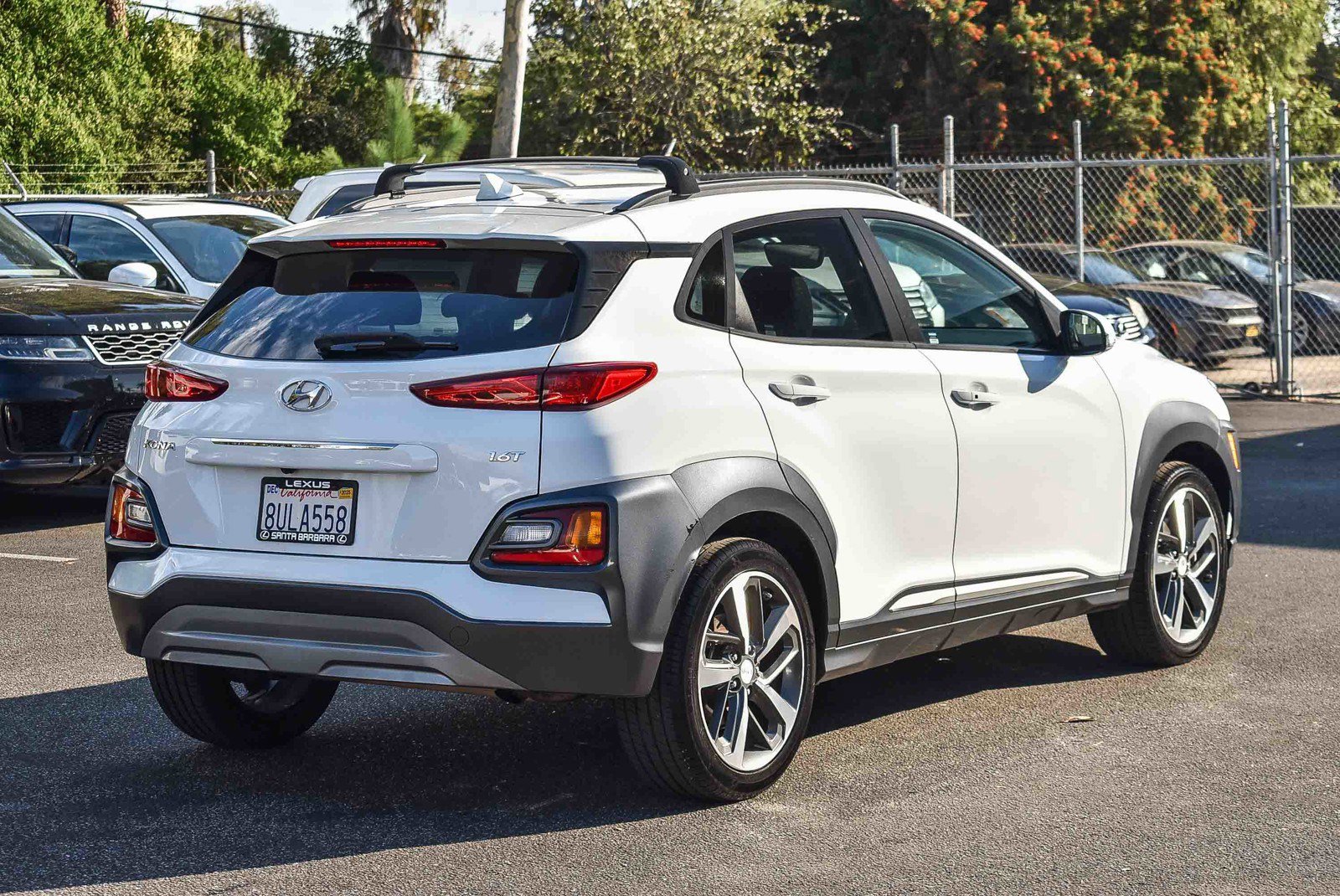2021 Hyundai Kona Limited photo 3
