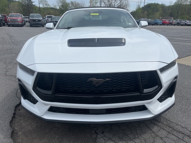 2025 Ford Mustang GT Premium Convertible photo 2