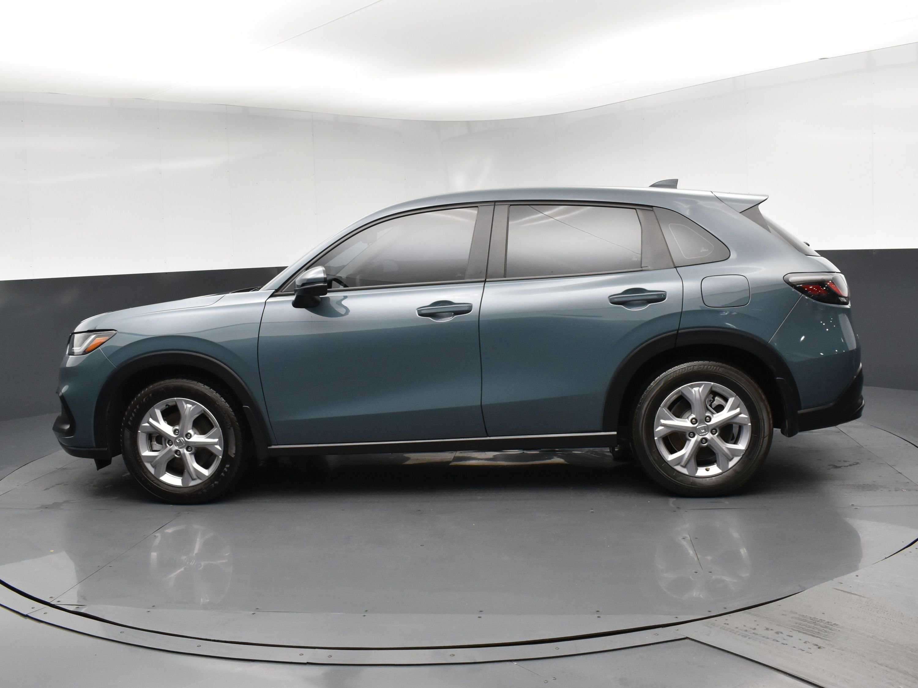 2024 Honda HR-V LX photo 4