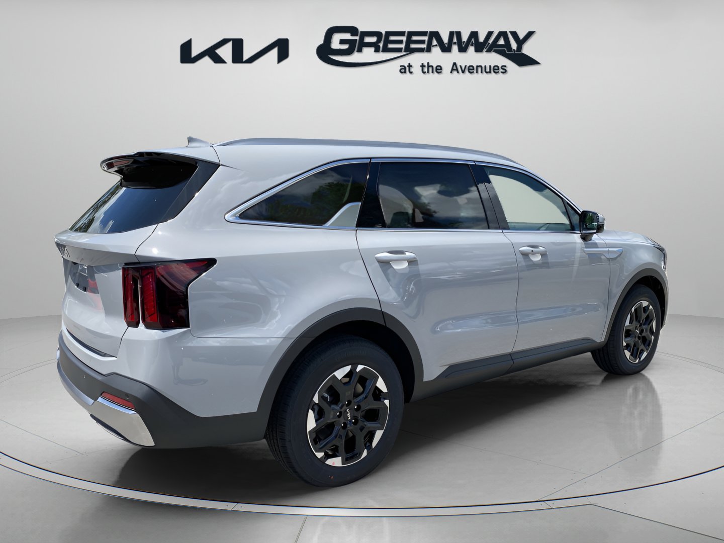 2025 Kia Sorento S photo 4