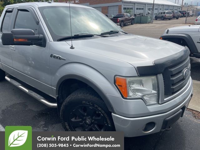 2010 Ford F-150 FX4 photo 3