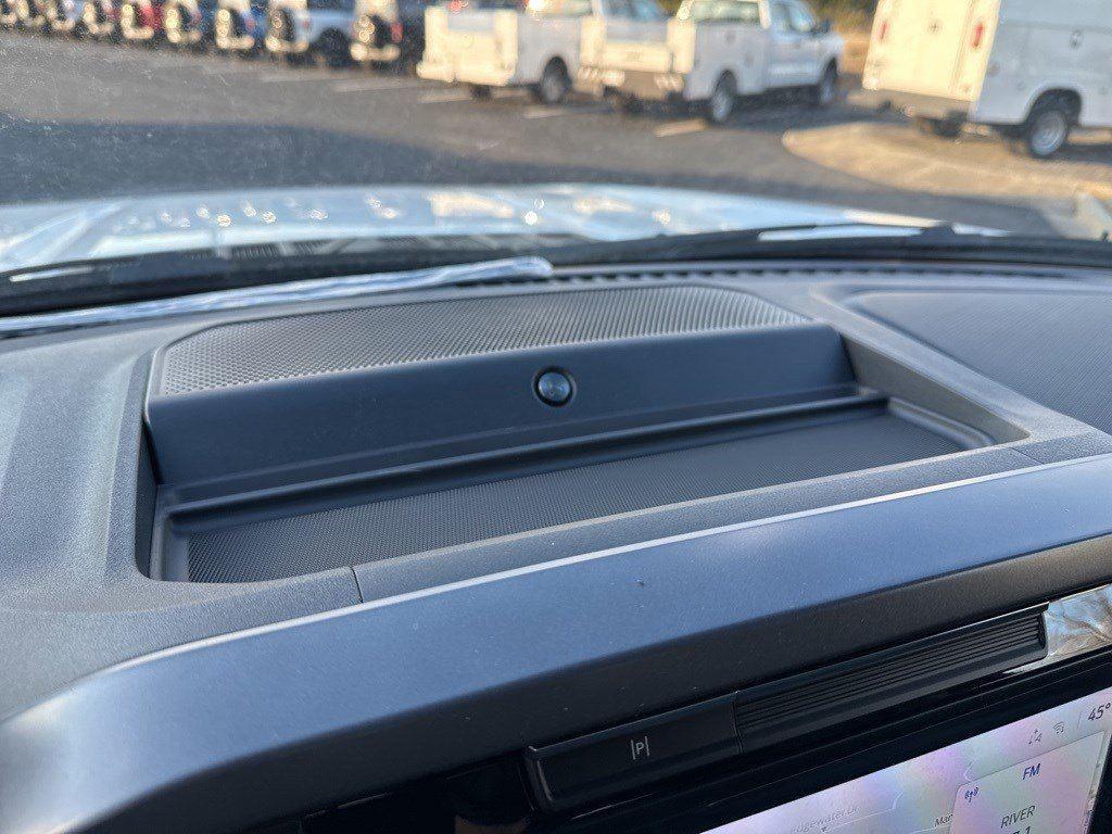 2025 Ford F-150 XLT photo 37